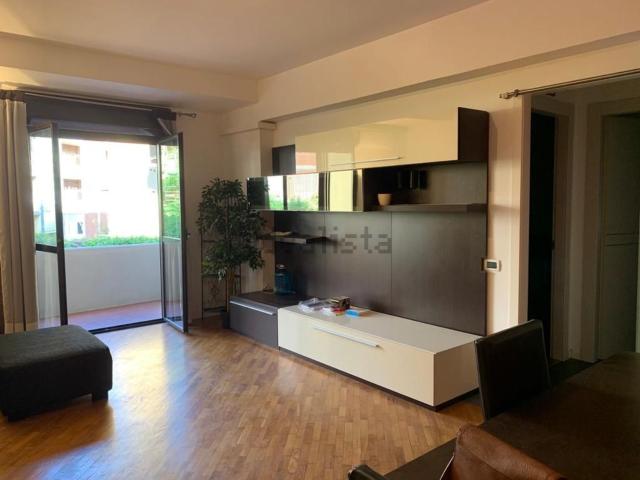 Appartamento in affitto di 60 m² in Via Carnazza, 73