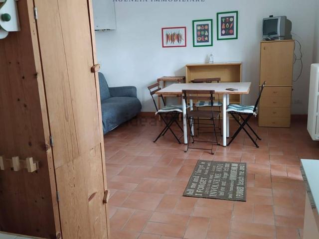 Appartamento in affitto di 60 m² in Via Castelrosino, 12
