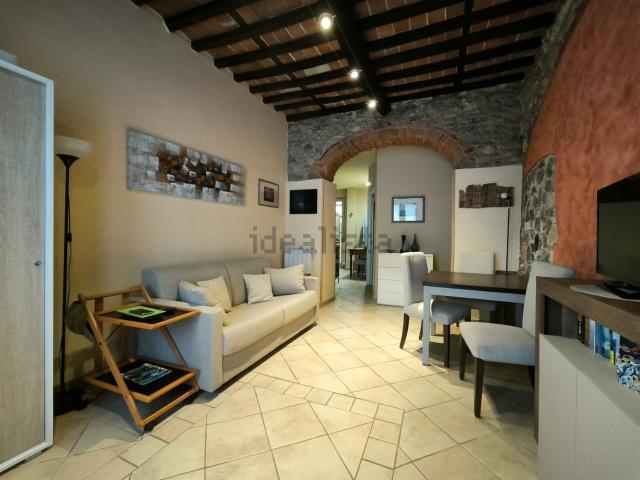Appartamento in affitto di 60 m² in Via Ciro Menotti