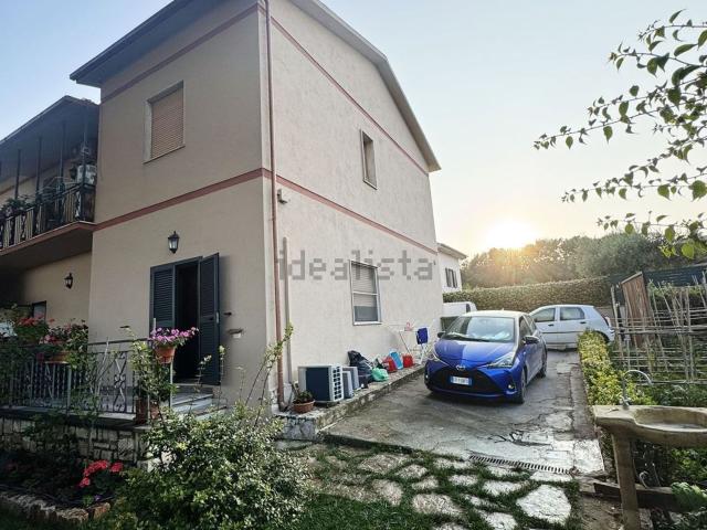 Appartamento in affitto di 60 m² in Via dei Pini