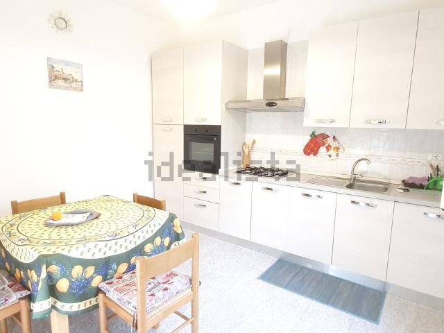 Appartamento in affitto di 60 m² in Via del mare