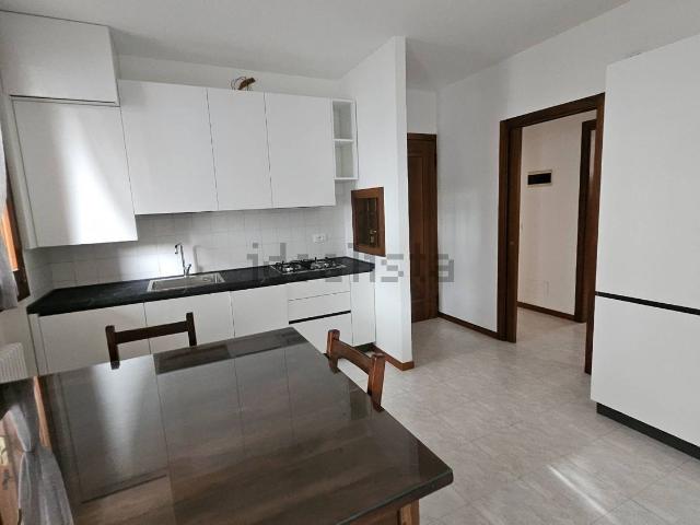 Appartamento in affitto di 60 m² in Via Deledda, 25