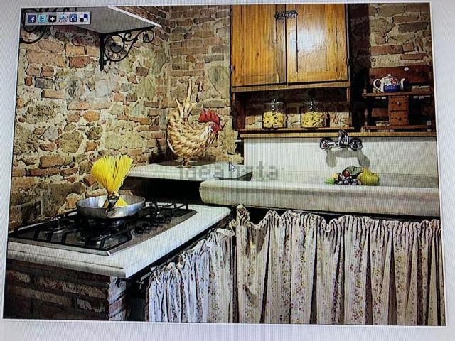 Appartamento in affitto di 60 m² in Via della Pineta, 12