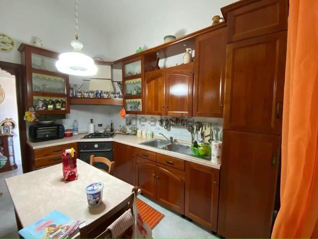 Appartamento in affitto di 60 m² in Via di Fontana Candida, 140