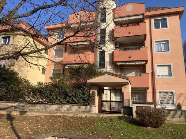 Appartamento in affitto di 60 m² in Via Eliseo Vismara, 88