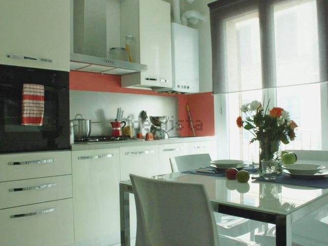 Appartamento in affitto di 60 m² in Via fratelli bandiera, 5