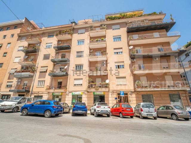 Appartamento in affitto di 60 m² in Via Francesco Paolo Di Blasi, 35