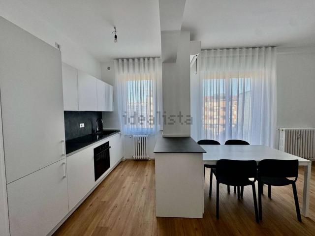 Appartamento in affitto di 60 m² in Via G. Camozzi, 56