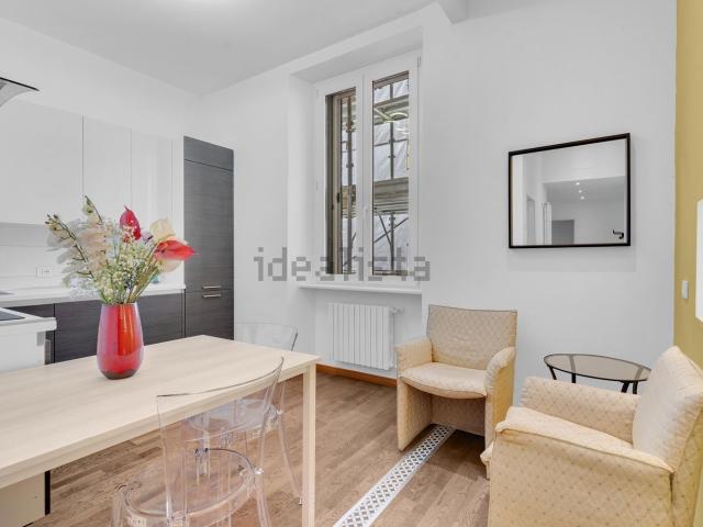 Appartamento in affitto di 60 m² in Via Giovanni da Procida, 2