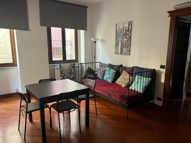 Appartamento in affitto di 60 m² in Via Giuseppe Sensales