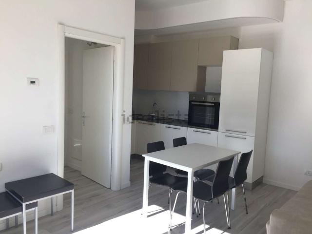 Appartamento in affitto di 60 m² in Via Italia Libera, 66