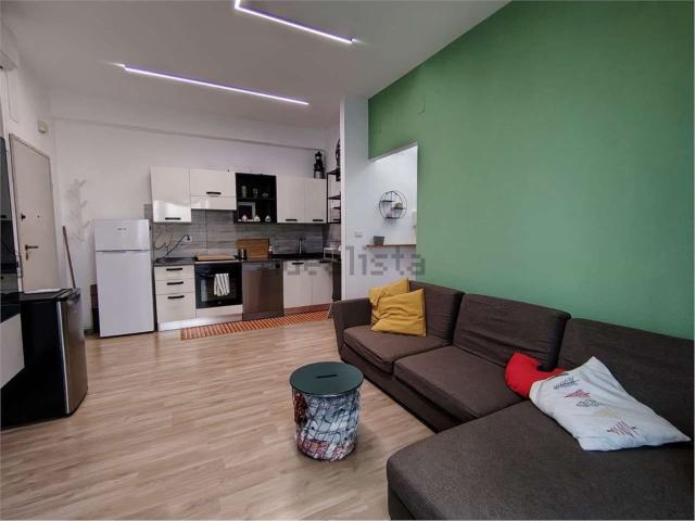Appartamento in affitto di 60 m² in Via Matteo Beneventano del Bosco, 1