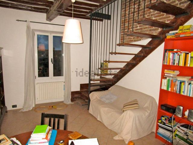 Appartamento in affitto di 60 m² in Via Mercanti, 56127