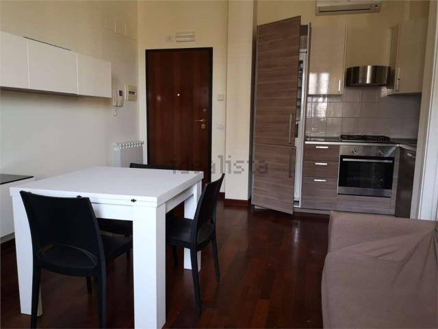 Appartamento in affitto di 60 m² in Via Modica, 1
