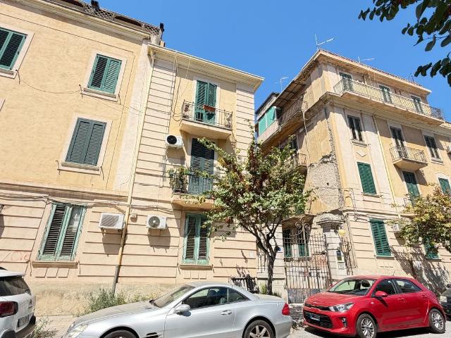 Appartamento in affitto di 60 m² in Via Napoli