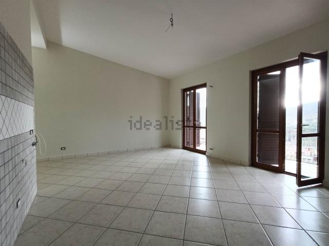 Appartamento in affitto di 60 m² in Via Nazionale