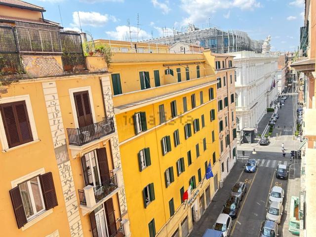 Appartamento in affitto di 60 m² in Via Petrarca, 22