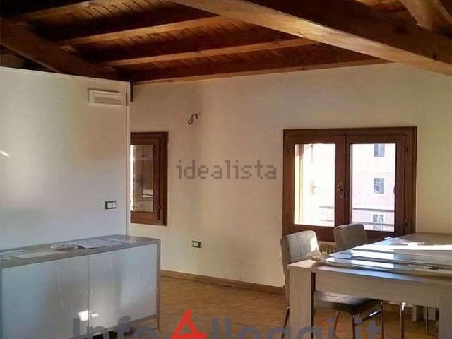 Appartamento in affitto di 60 m² in Via Philippe Vial