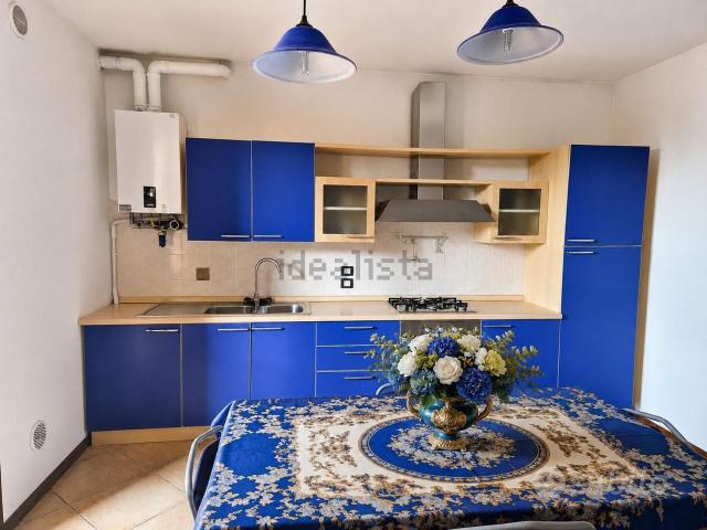 Appartamento in affitto di 60 m² in Via Radici in Monte