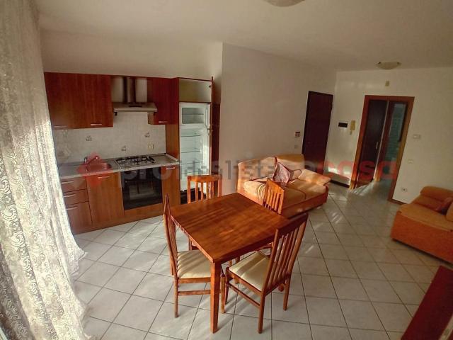 Appartamento in affitto di 60 m² in Via Ragazzi del 99, 55