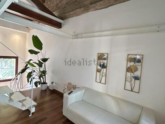 Appartamento in affitto di 60 m² in Via Rosa