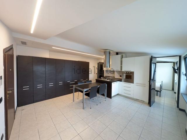 Appartamento in affitto di 60 m² in Via San Pietro, 31
