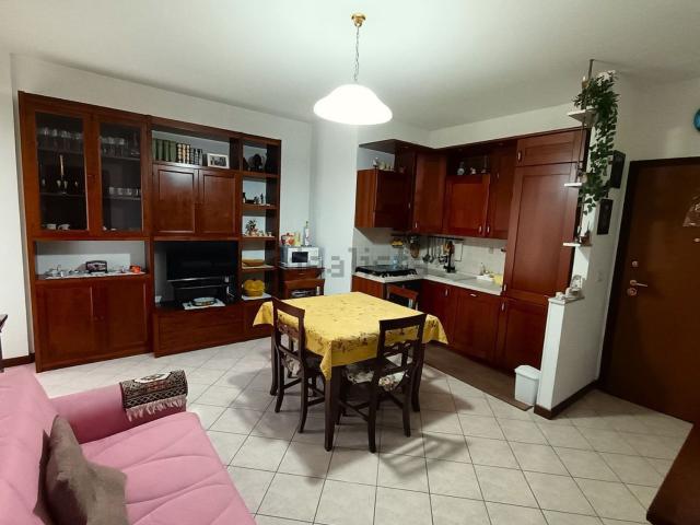Appartamento in affitto di 60 m² in Via Sandro Pertini, 842