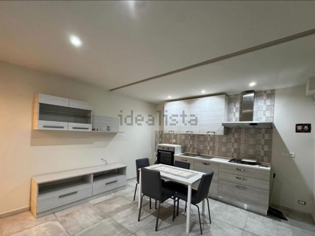 Appartamento in affitto di 60 m² in Via Silvio Pellico