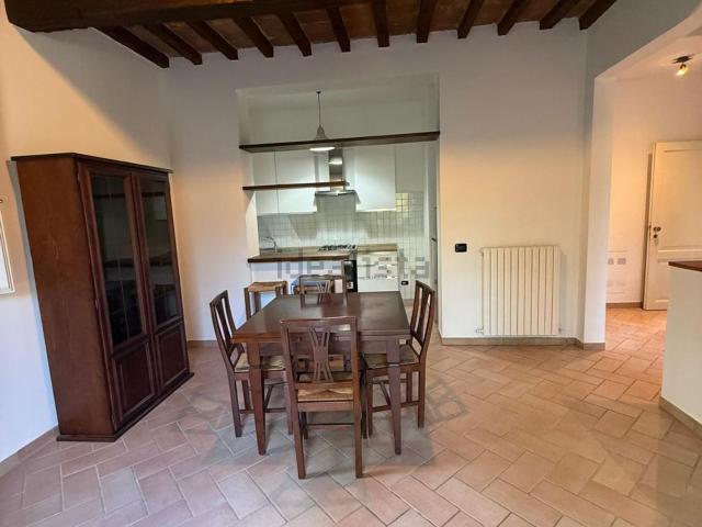 Appartamento in affitto di 60 m² in Via Statale Ovest, 80