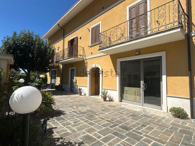 Appartamento in affitto di 60 m² in Via Stazione