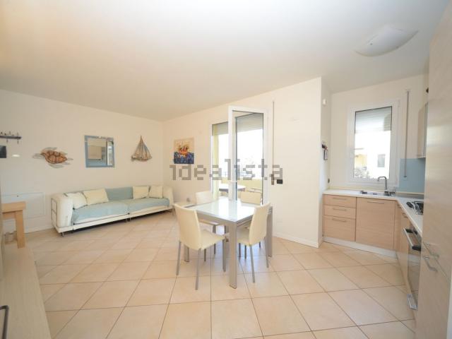 Appartamento in affitto di 60 m² in Viale Cesare Battisti, 13