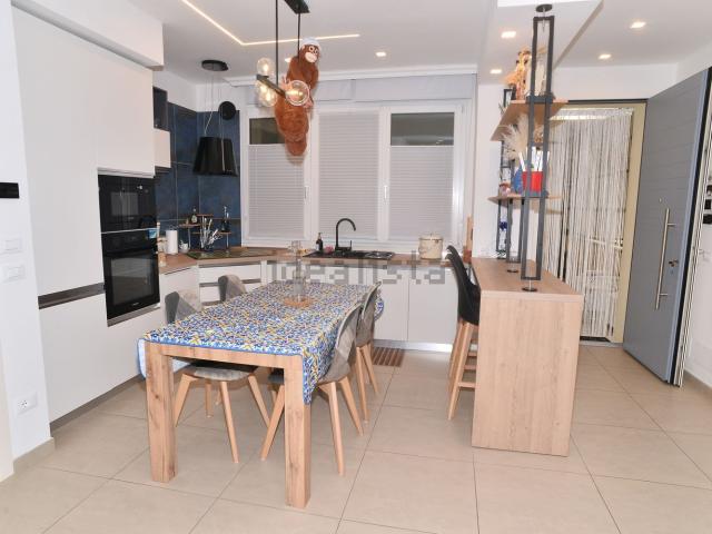 Appartamento in affitto di 60 m² in Viale dei Mille, 51