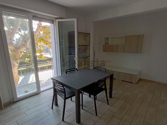 Appartamento in affitto di 60 m² in Viale Trento, 57