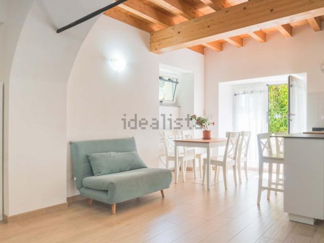 Appartamento in affitto di 61 m² in Piazza Chiesa San Bartolomeo, 24