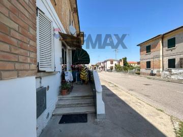 Appartamento in affitto di 61 m² in Via Trento, 13