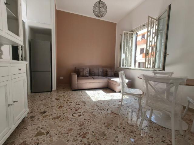 Appartamento in affitto di 61 m² in Via Antonio Furitano, 11