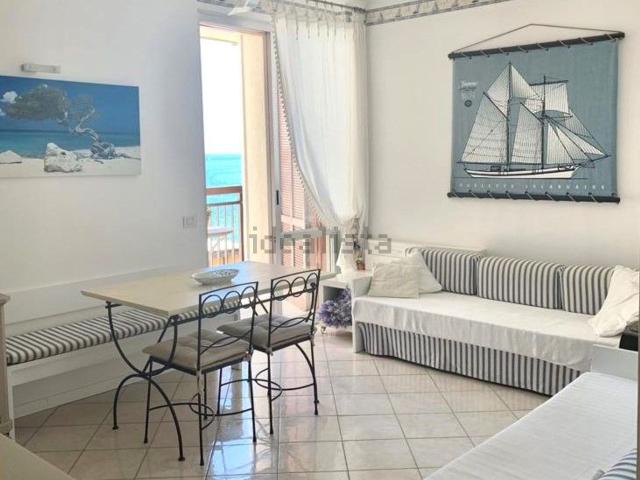 Appartamento in affitto di 61 m² in Via Delle Mimose, 8