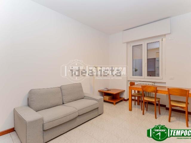 Appartamento in affitto di 61 m² in Via Edoardo Chinotto, 36