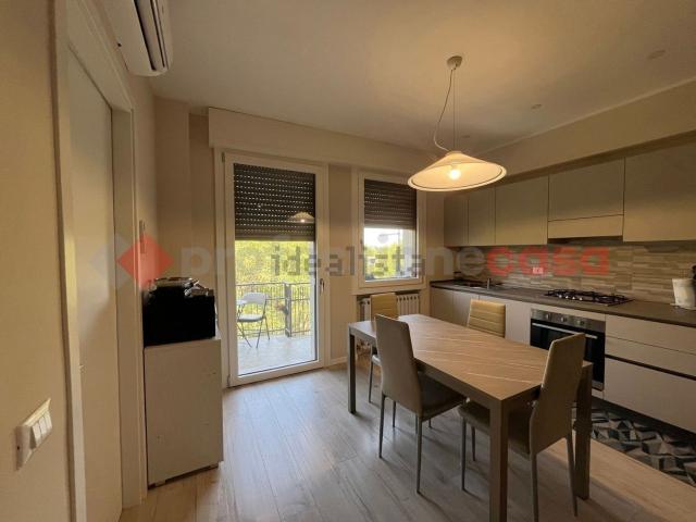 Appartamento in affitto di 61 m² in Via Giacomo Matteotti, 32
