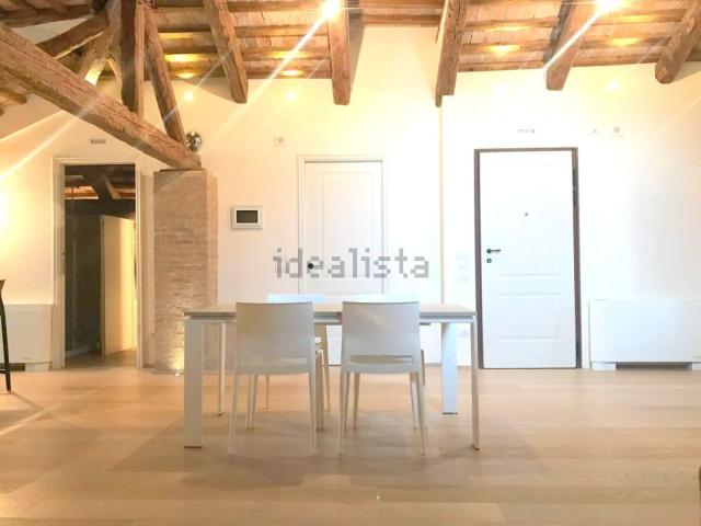 Appartamento in affitto di 61 m²