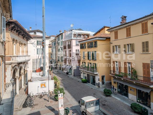 Appartamento in affitto di 62 m² in Corso Cavour, 6