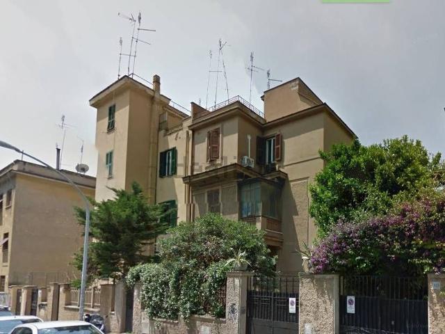 Appartamento in affitto di 62 m² in Via Volterra