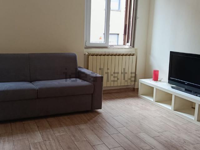 Appartamento in affitto di 62 m² in Via Emilio Gola, 4