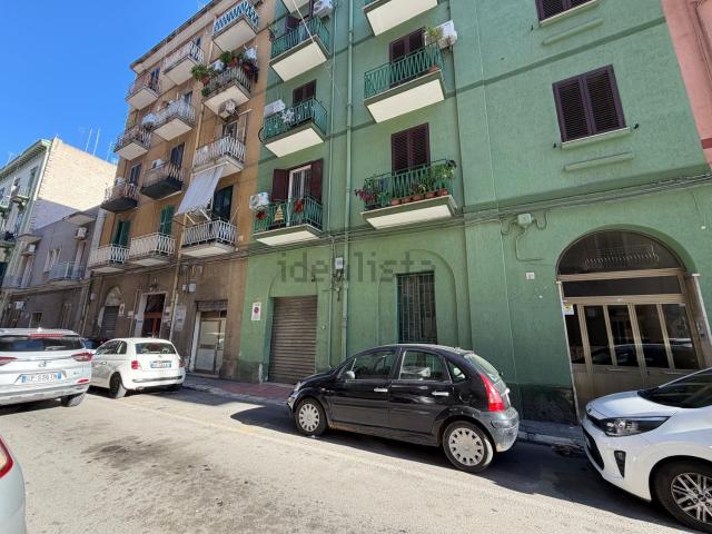 Appartamento in affitto di 62 m² in Via Giovan Giovine