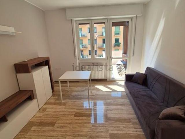 Appartamento in affitto di 67 m² in Via delle Forze Armate, 14
