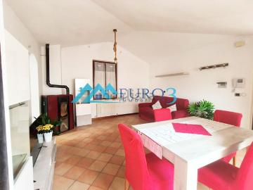 Appartamento in affitto di 67 m² in Via Luigi Mercantini