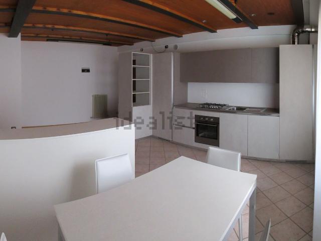 Appartamento in affitto di 67 m²