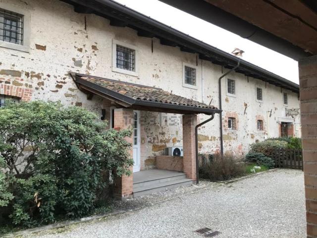 Appartamento in affitto di 64 m² in Via Udine, 1