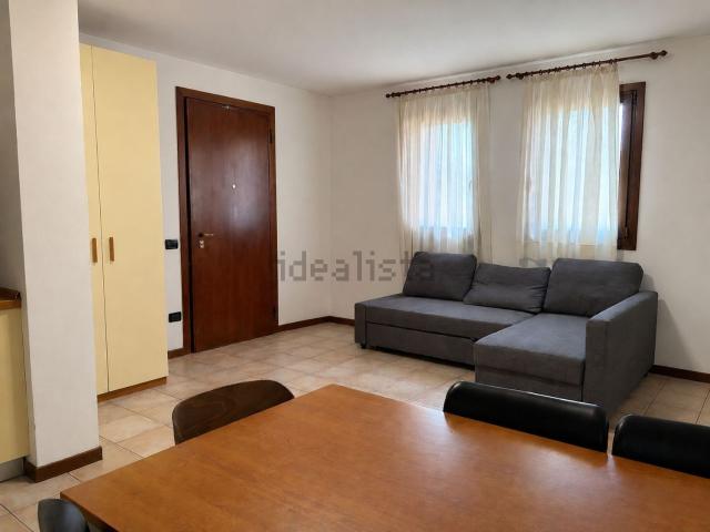 Appartamento in affitto di 64 m² in Via V. Emanuele, 28