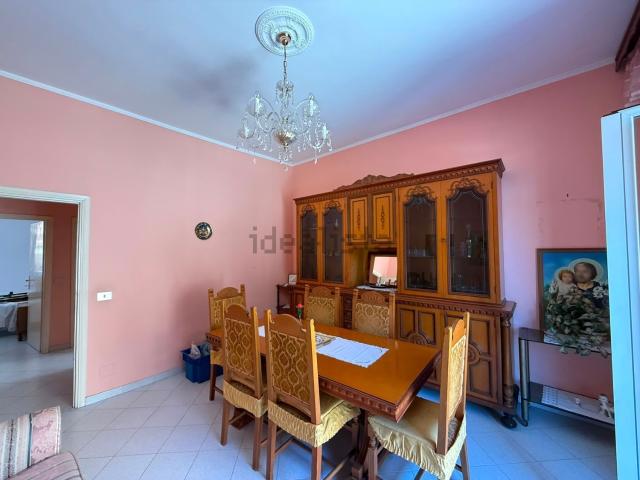 Appartamento in affitto di 64 m² in Via del Colle, 3